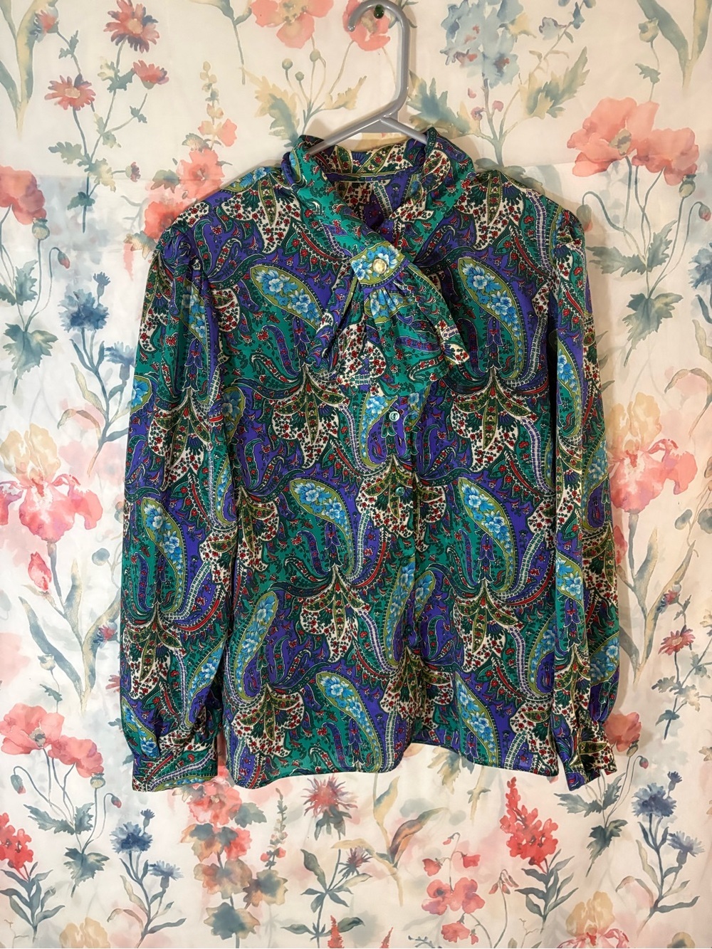 Vintage Womenโs Paisley Tie-Neck Blouse in Teal and Purple